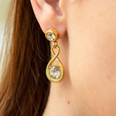 Brinco Infinito - Banhadoa a Ouro - Hipoalergênico